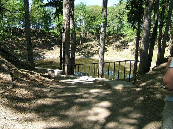 The Kaali meteorite crater